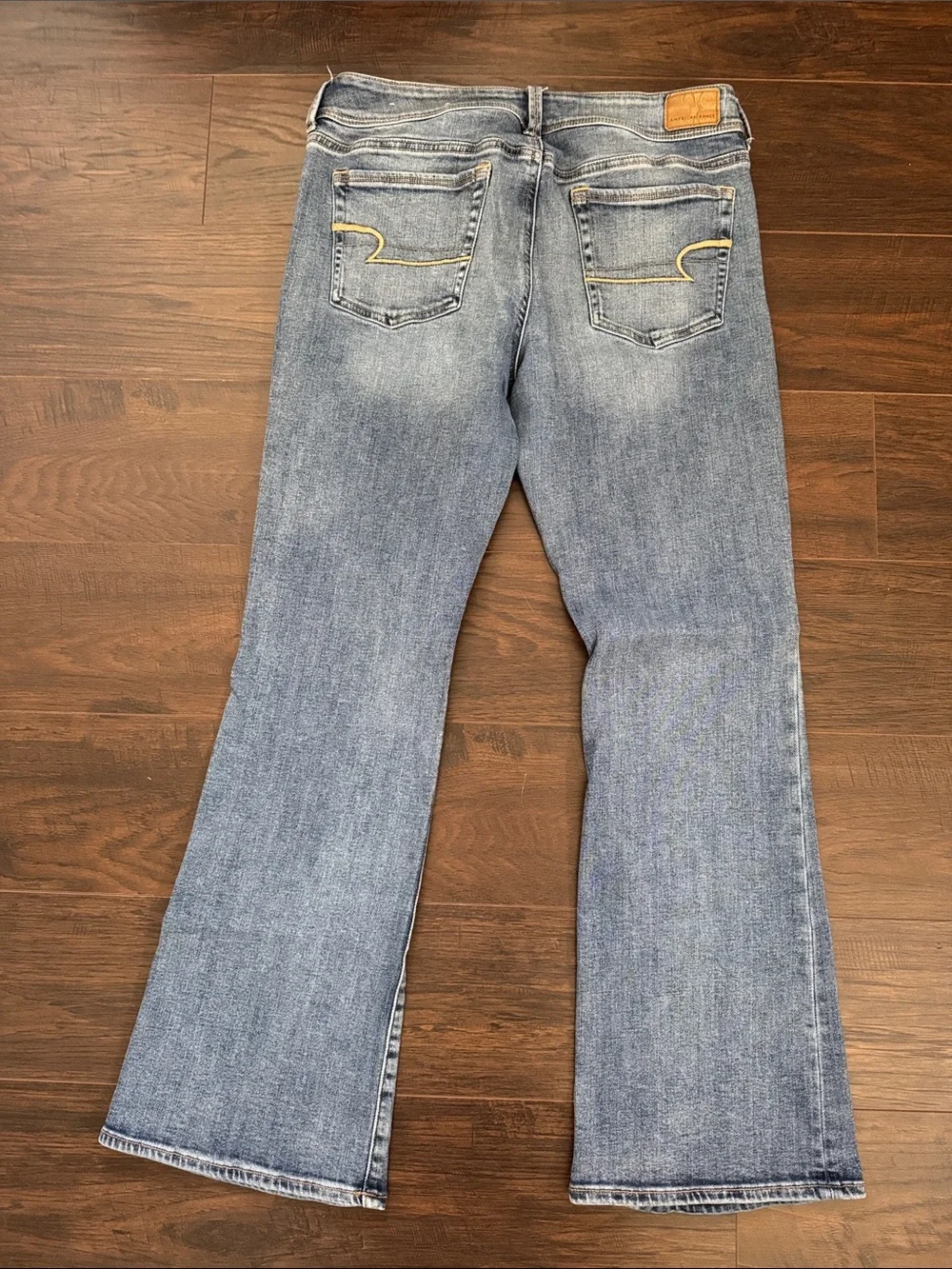 American Eagle Super Stretch Kick Boot Jeans